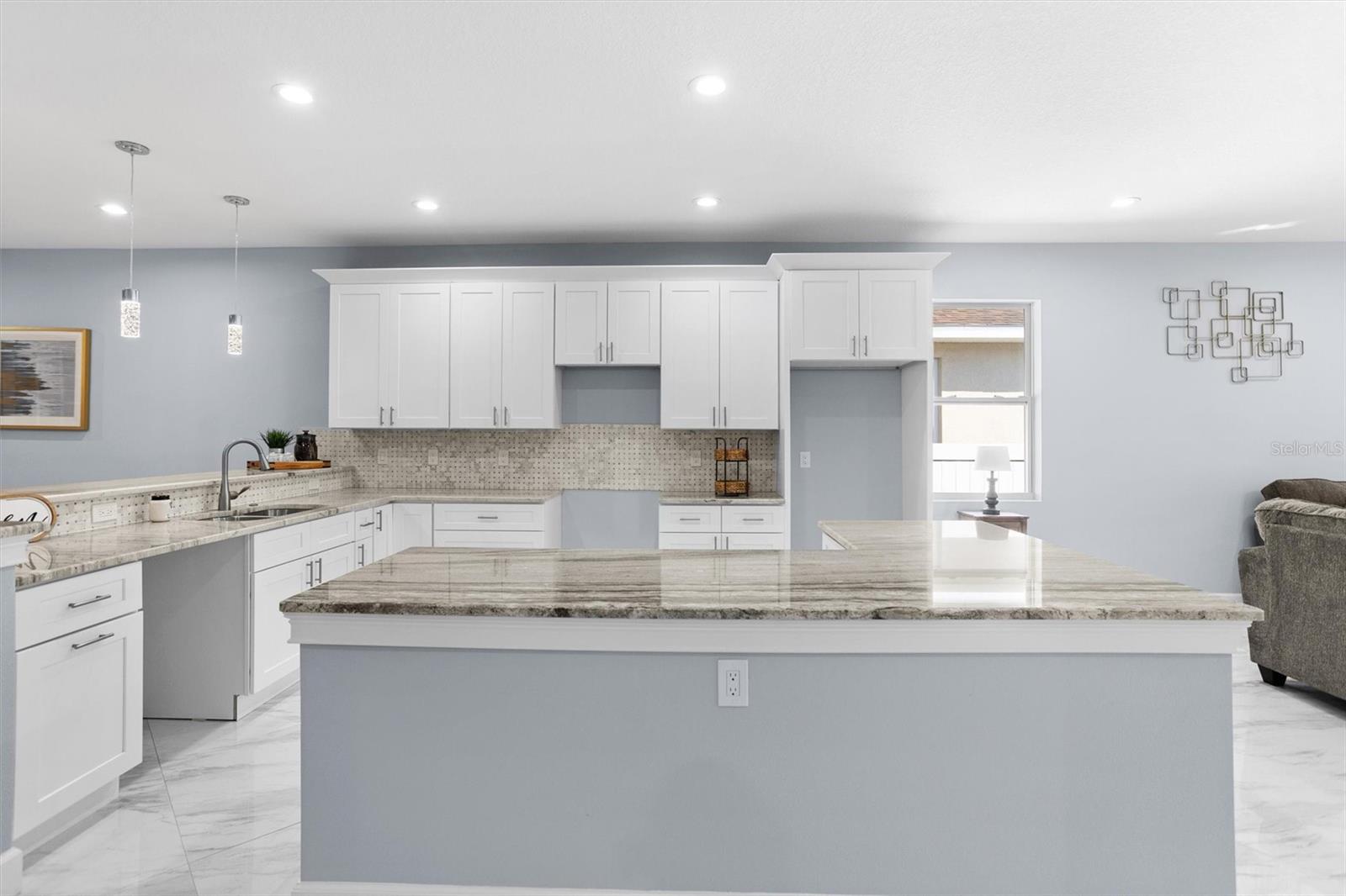 8312 40TH ST N, PINELLAS PARK, FL, 33781