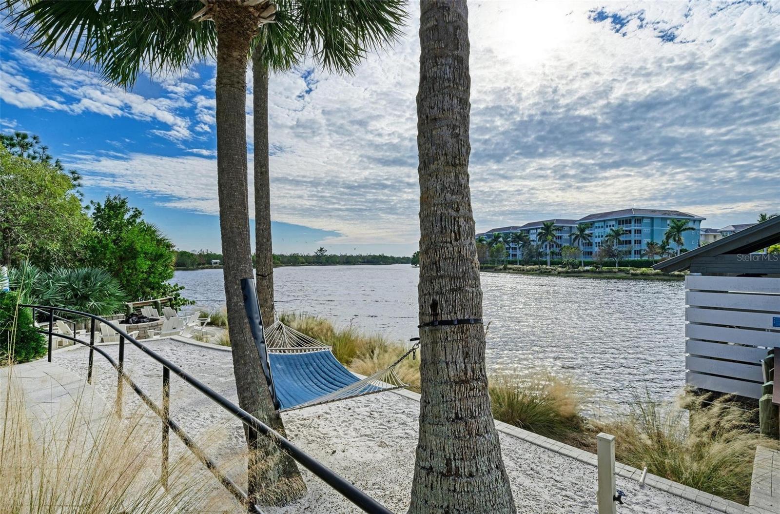 319 COMPASS POINT DR #201, BRADENTON, FL, 34209