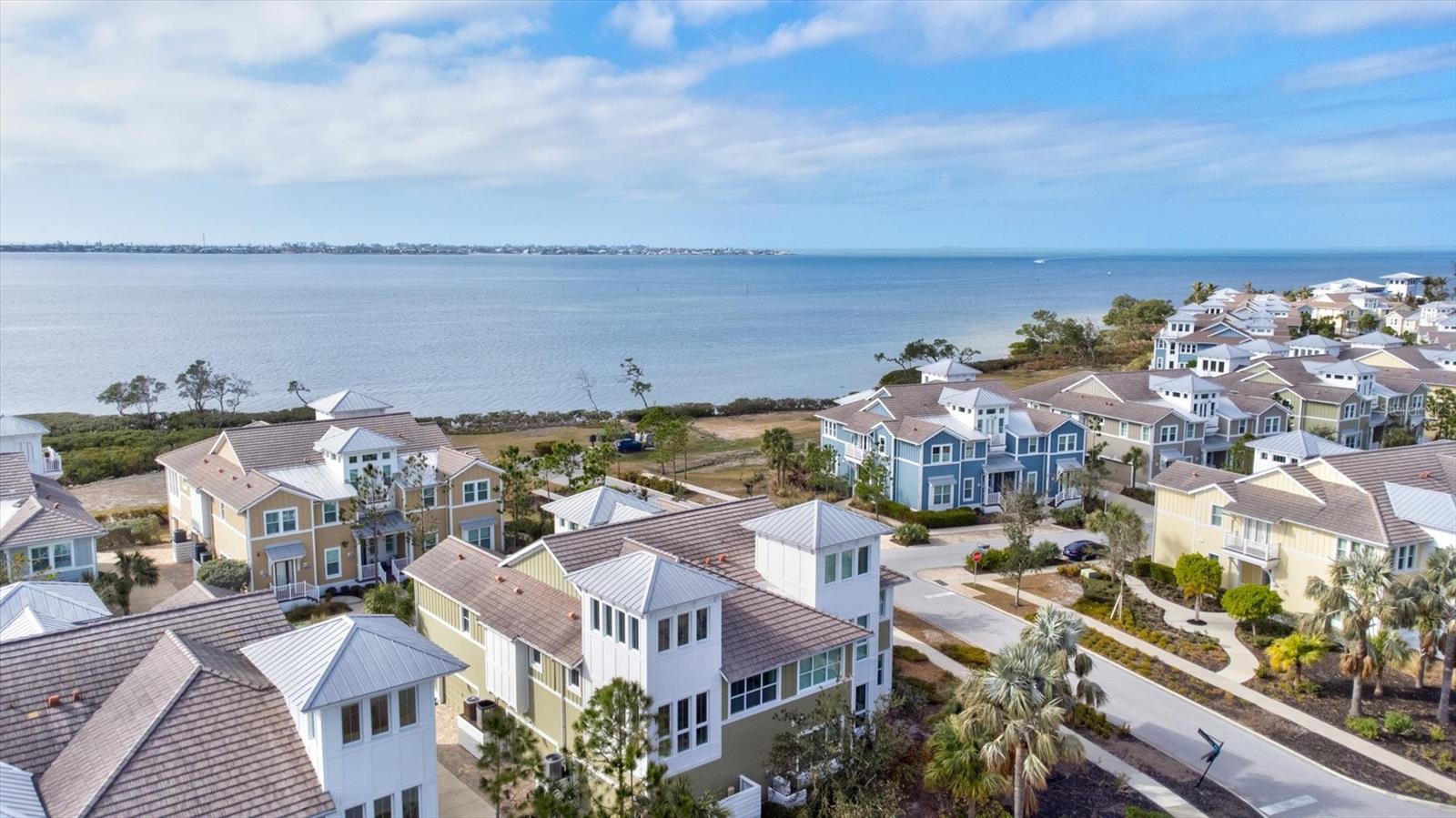 319 COMPASS POINT DR #201, BRADENTON, FL, 34209