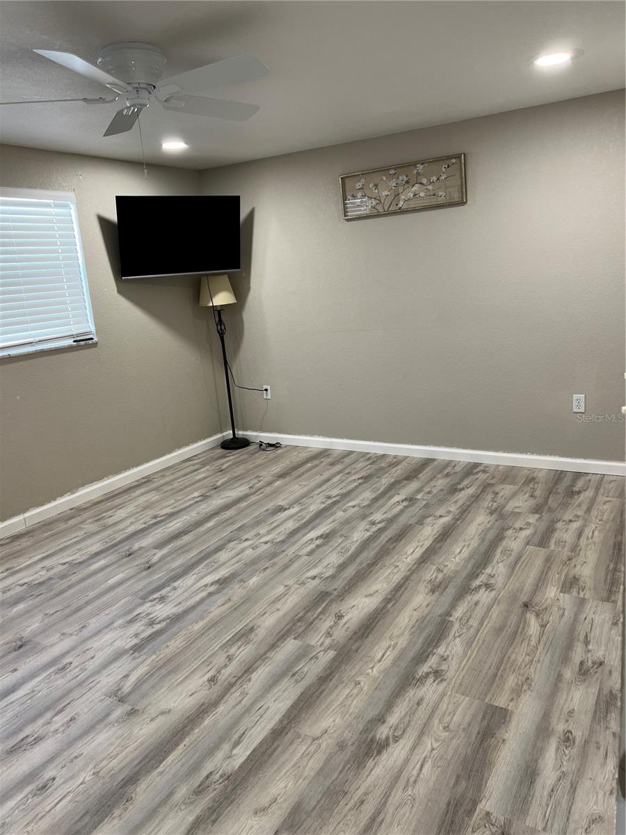 705 CRESTVIEW CIR NW, PORT CHARLOTTE, FL, 33948