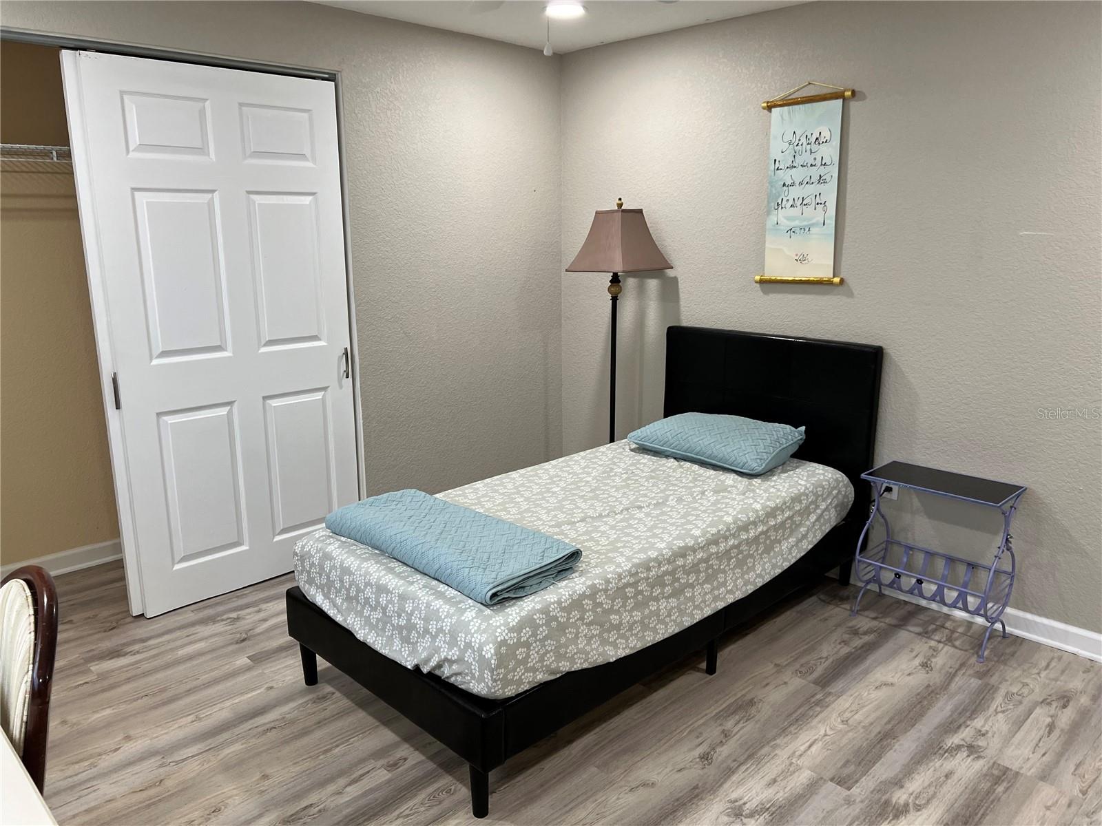 705 CRESTVIEW CIR NW, PORT CHARLOTTE, FL, 33948