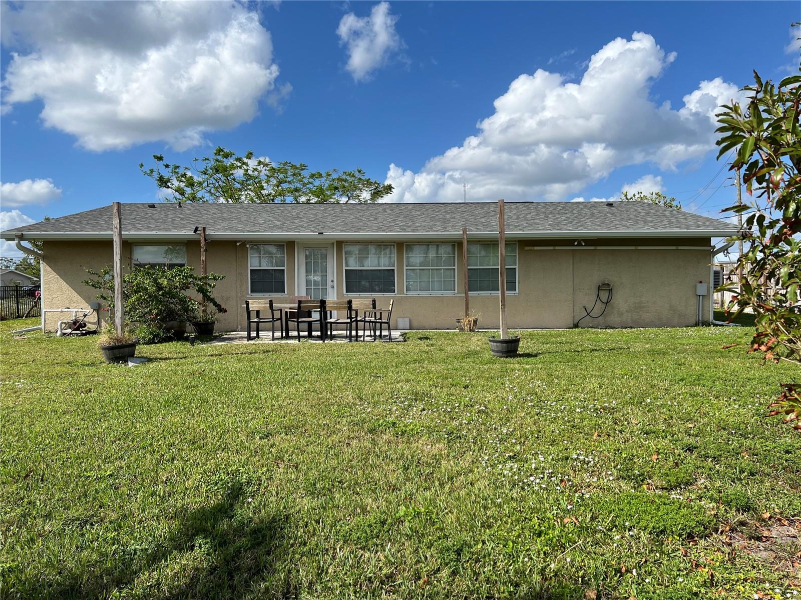 705 CRESTVIEW CIR NW, PORT CHARLOTTE, FL, 33948