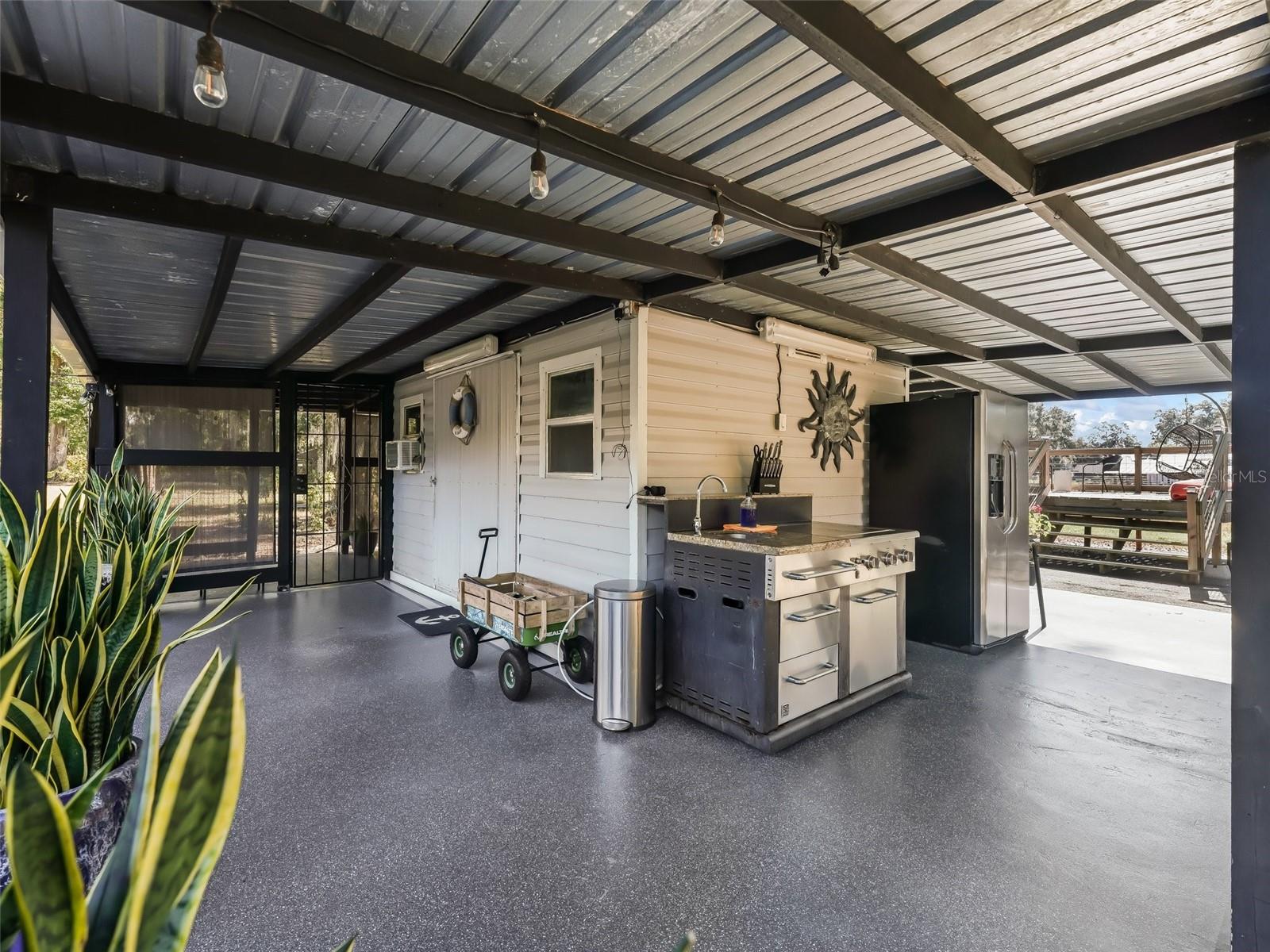 15680 SE 171ST LN, WEIRSDALE, FL, 32195