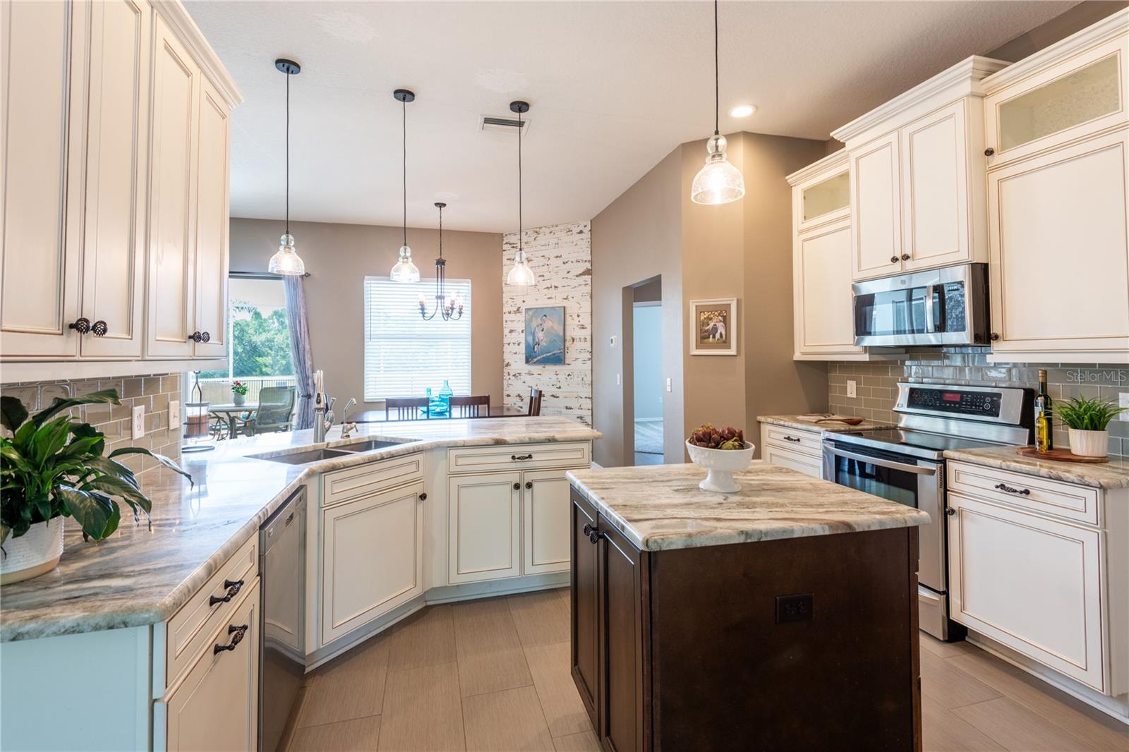 4007 CANTER CT, VALRICO, FL, 33596