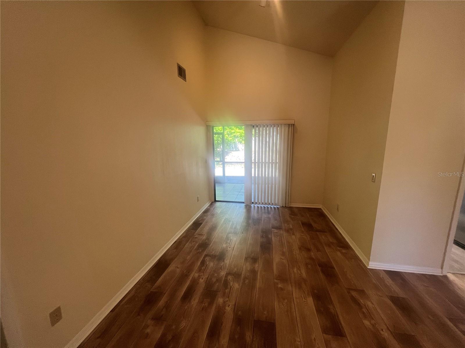 13704 LAZY OAK DR, TAMPA, FL, 33613