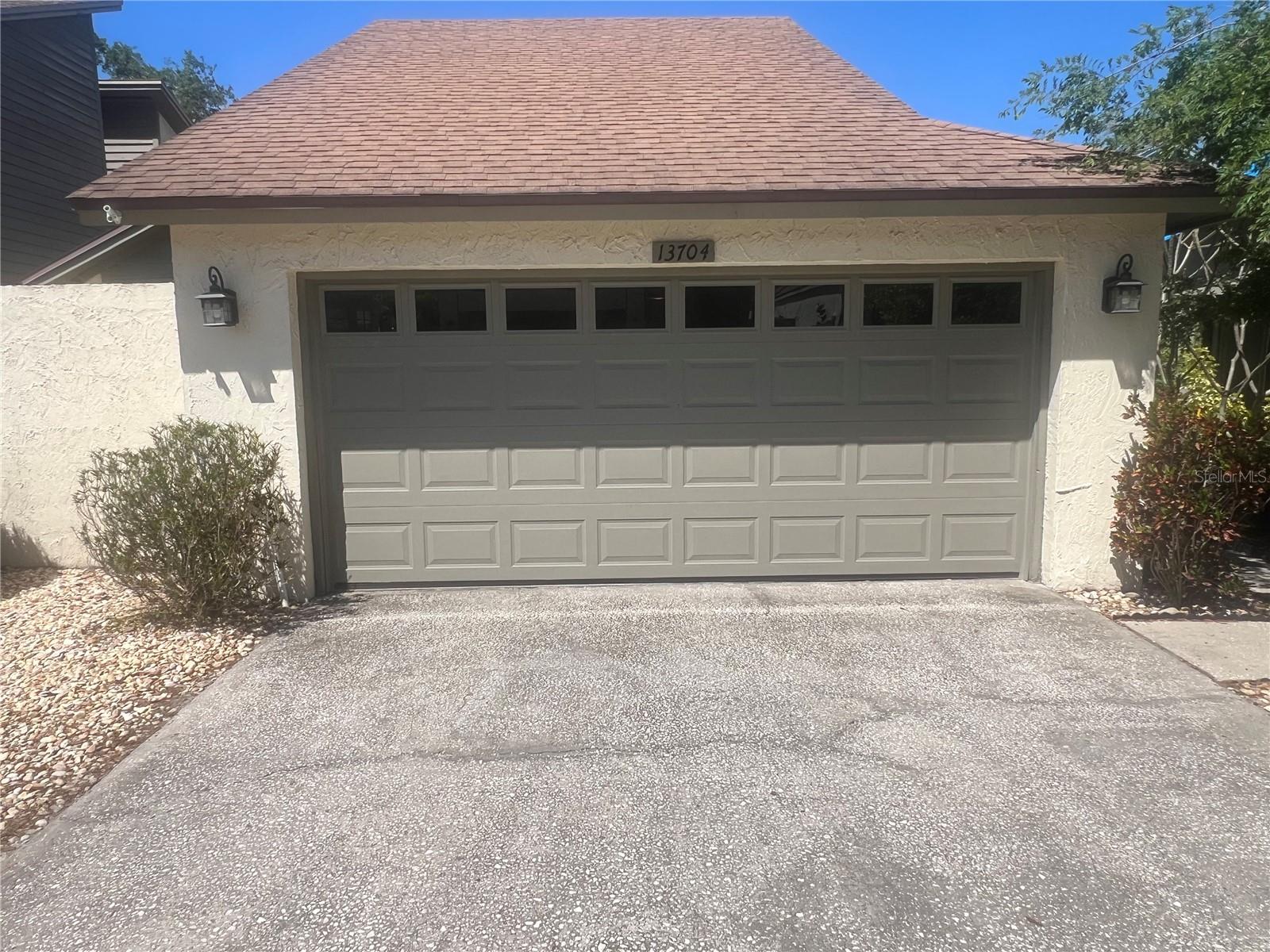 13704 LAZY OAK DR, TAMPA, FL, 33613