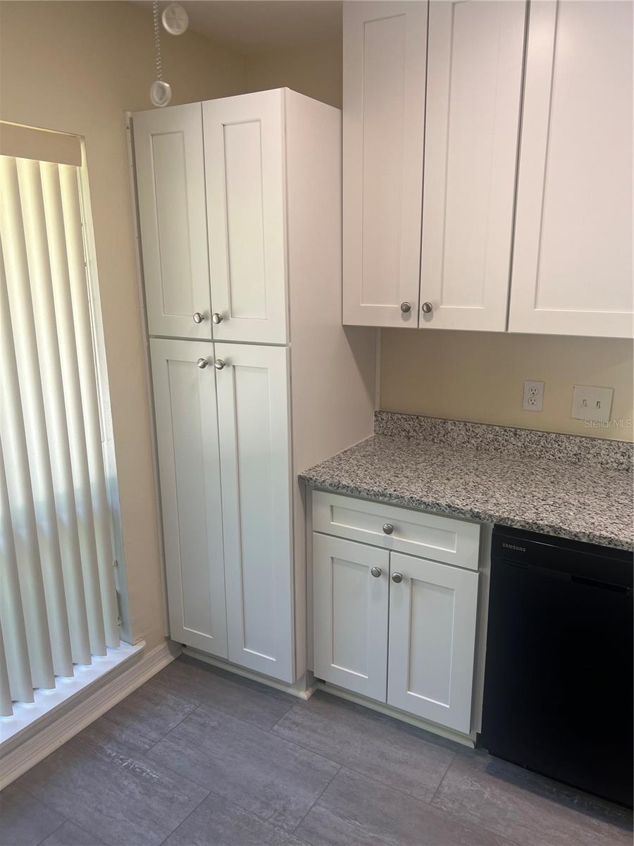 13704 LAZY OAK DR, TAMPA, FL, 33613