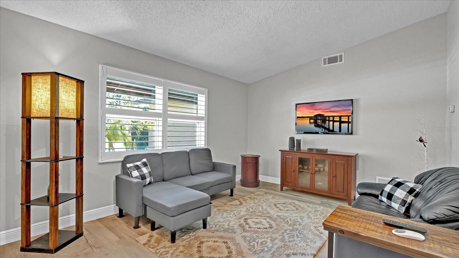 786 BENNETT RD, SOUTH DAYTONA, FL, 32119