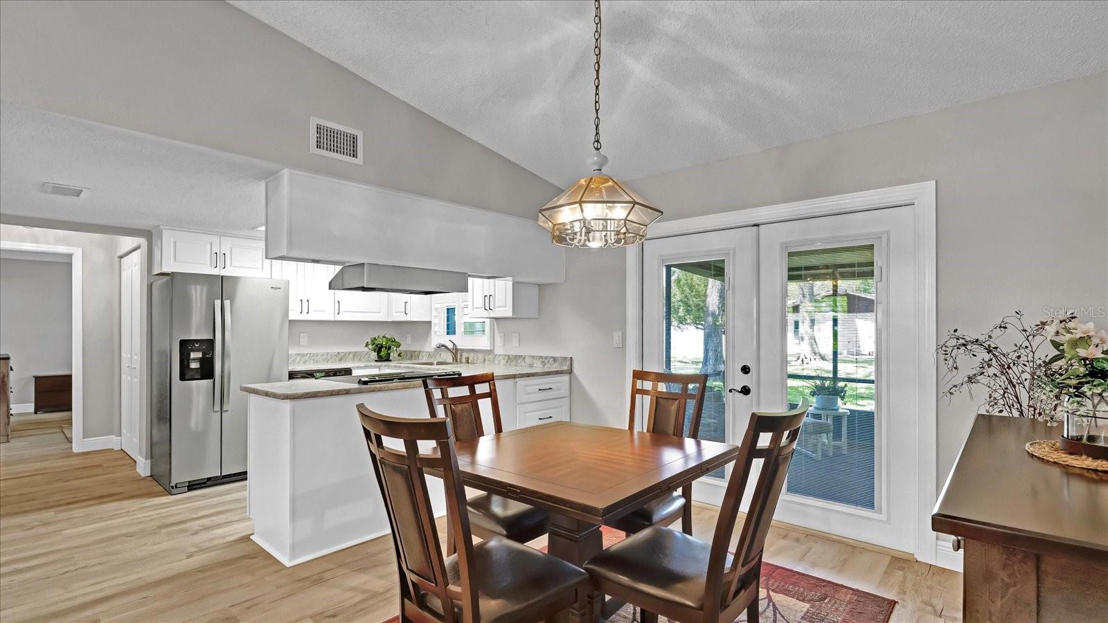 786 BENNETT RD, SOUTH DAYTONA, FL, 32119