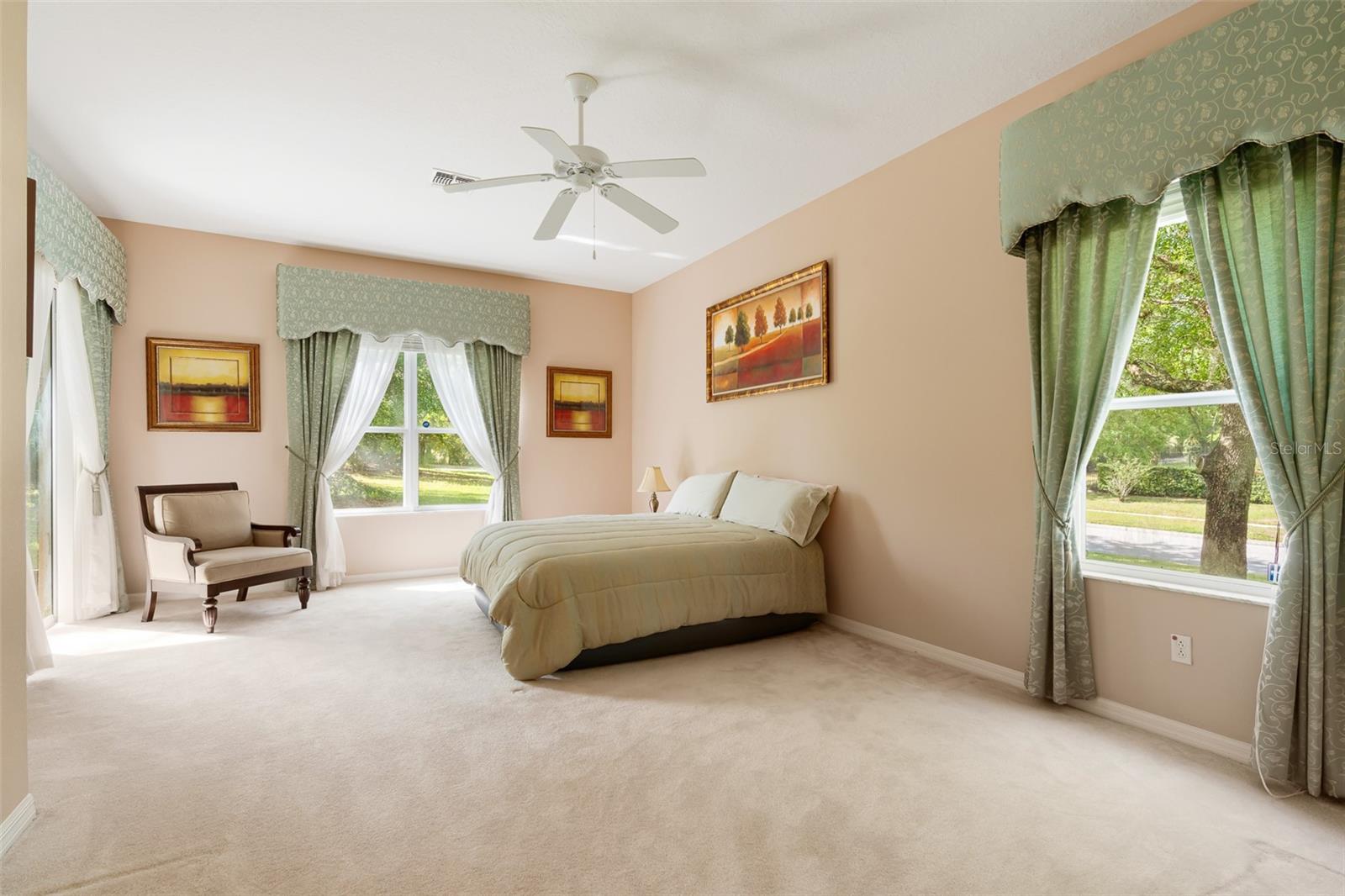 896 ROCK CREEK ST, APOPKA, FL, 32712