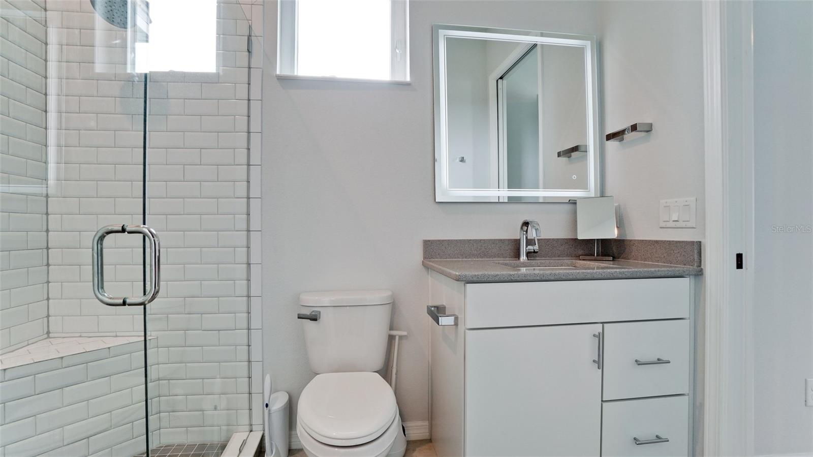 684 REGATTA WAY, BRADENTON, FL, 34208