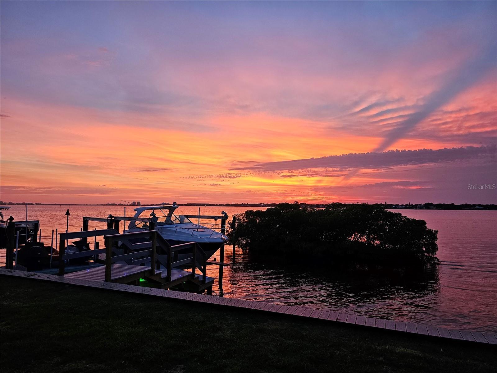 684 REGATTA WAY, BRADENTON, FL, 34208