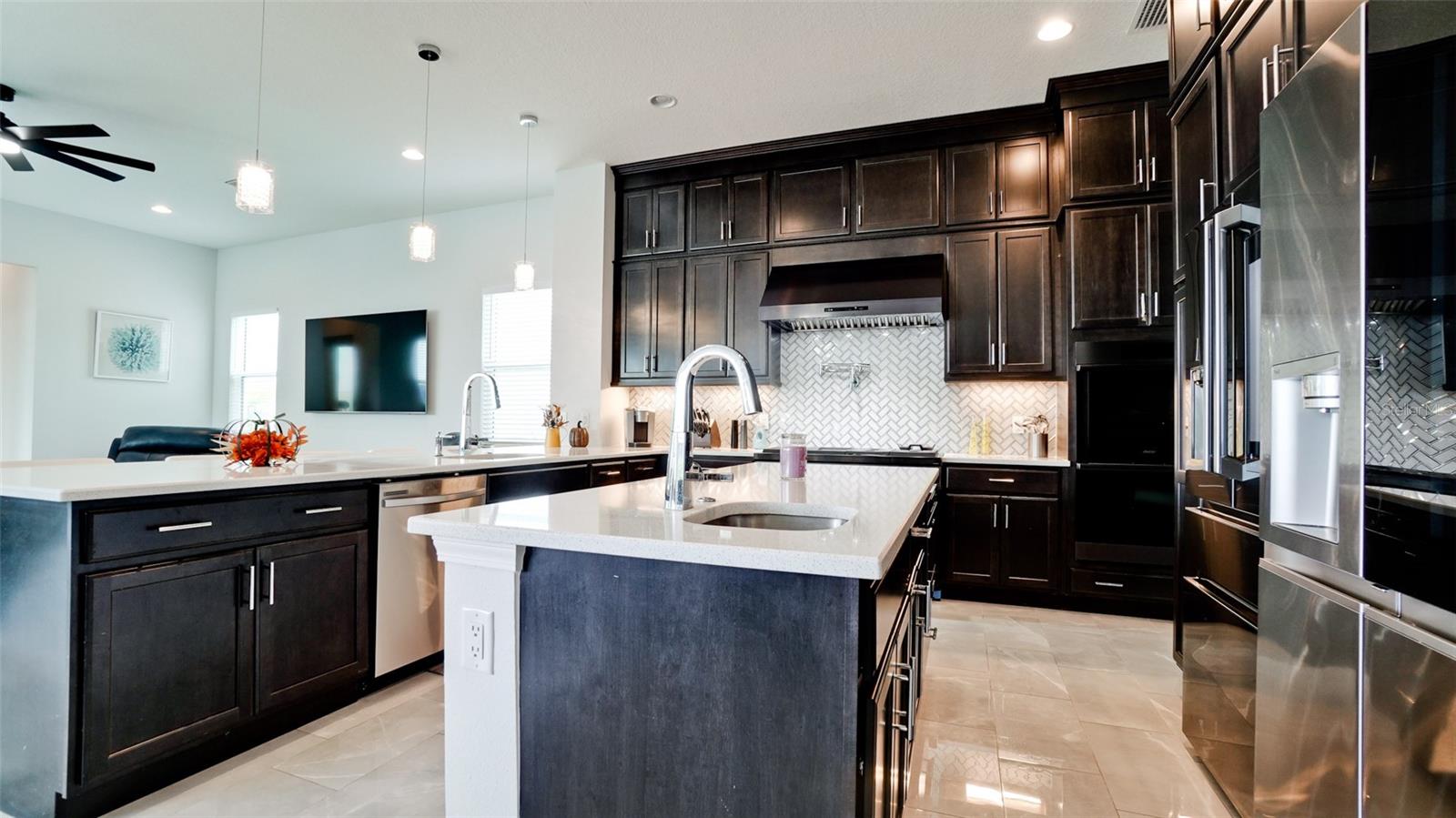 684 REGATTA WAY, BRADENTON, FL, 34208