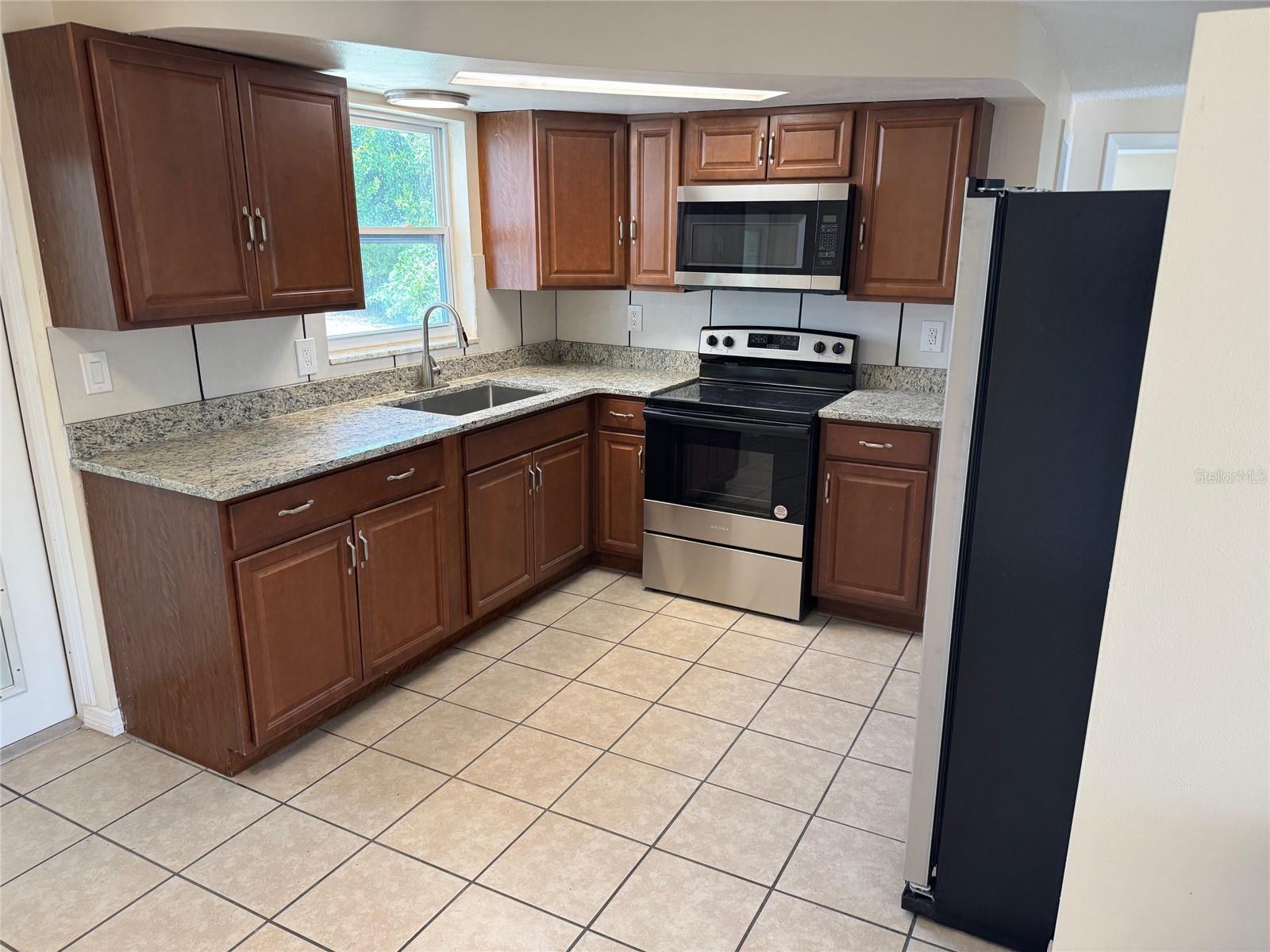 3701 OAKHURST DR, HOLIDAY, FL, 34691