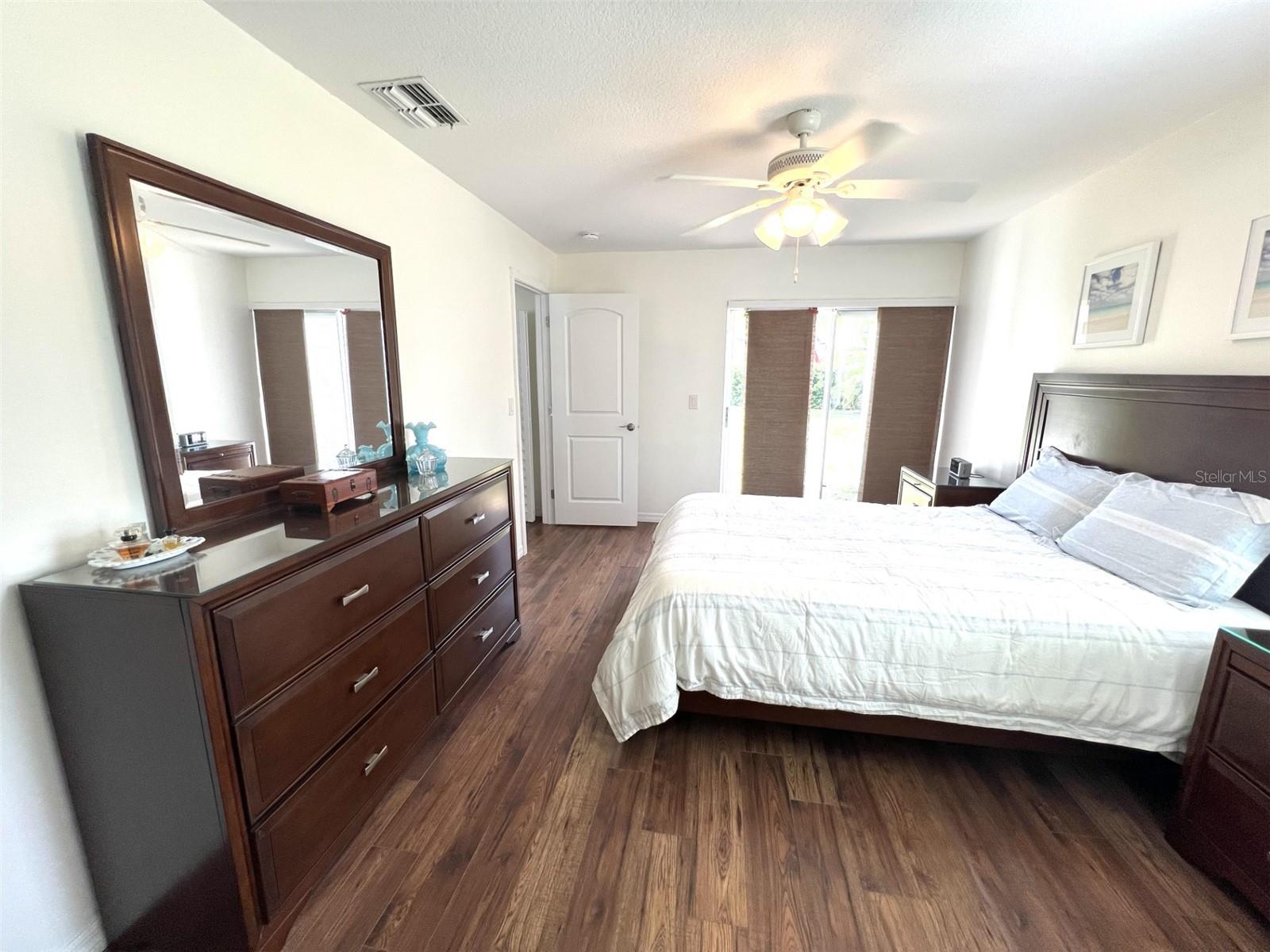 1383 GLENGARRY DR, PALM HARBOR, FL, 34684