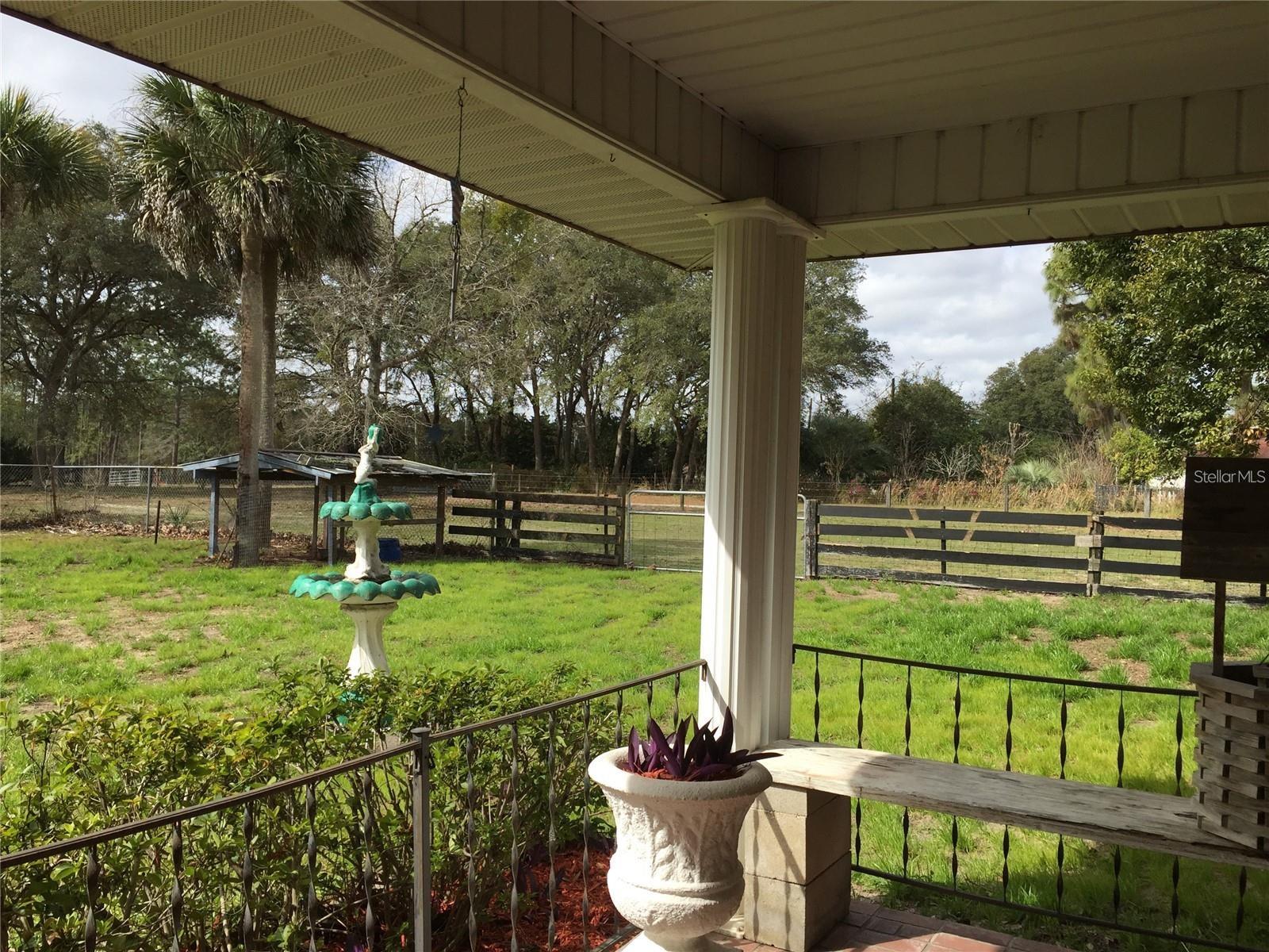 8225 E HIGHWAY 25, BELLEVIEW, FL, 34420