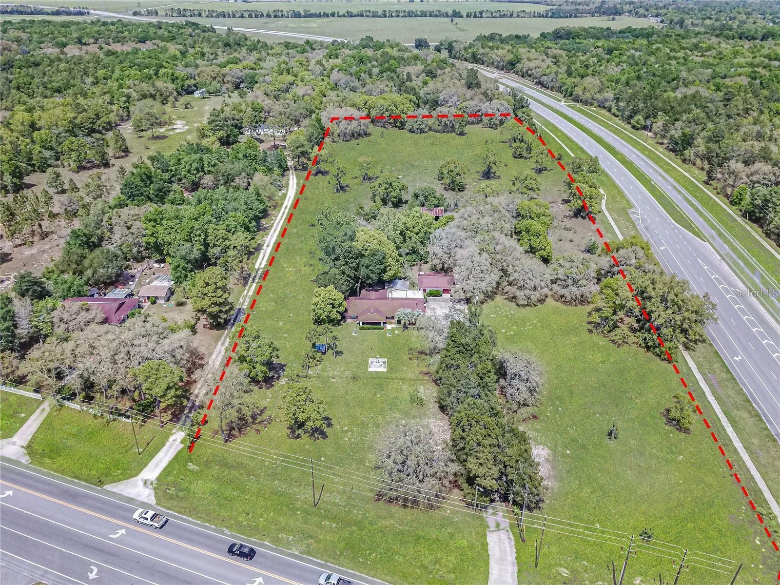 8225 E HIGHWAY 25, BELLEVIEW, FL, 34420