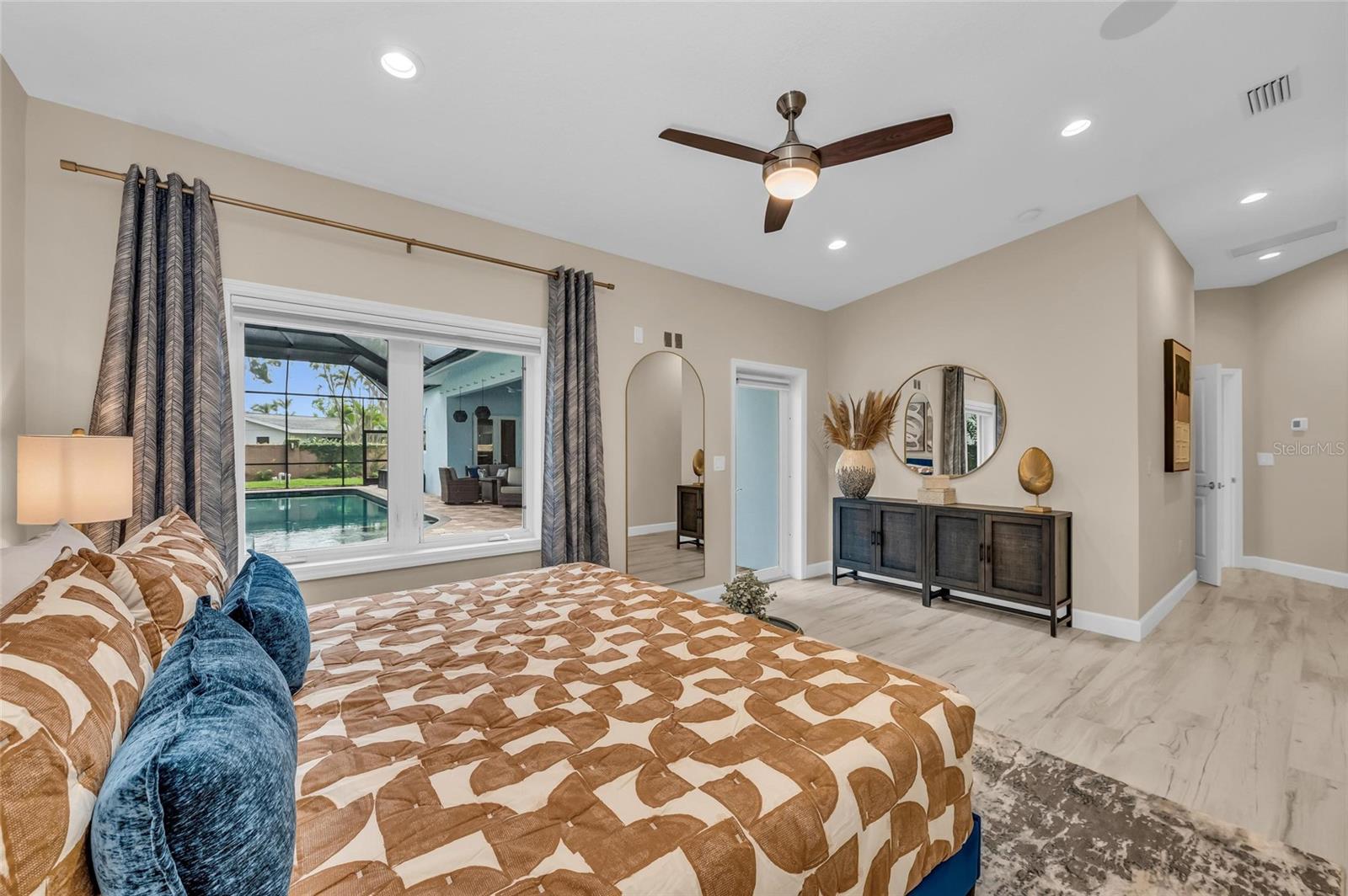 4153 CAMINO REAL, SARASOTA, FL, 34231