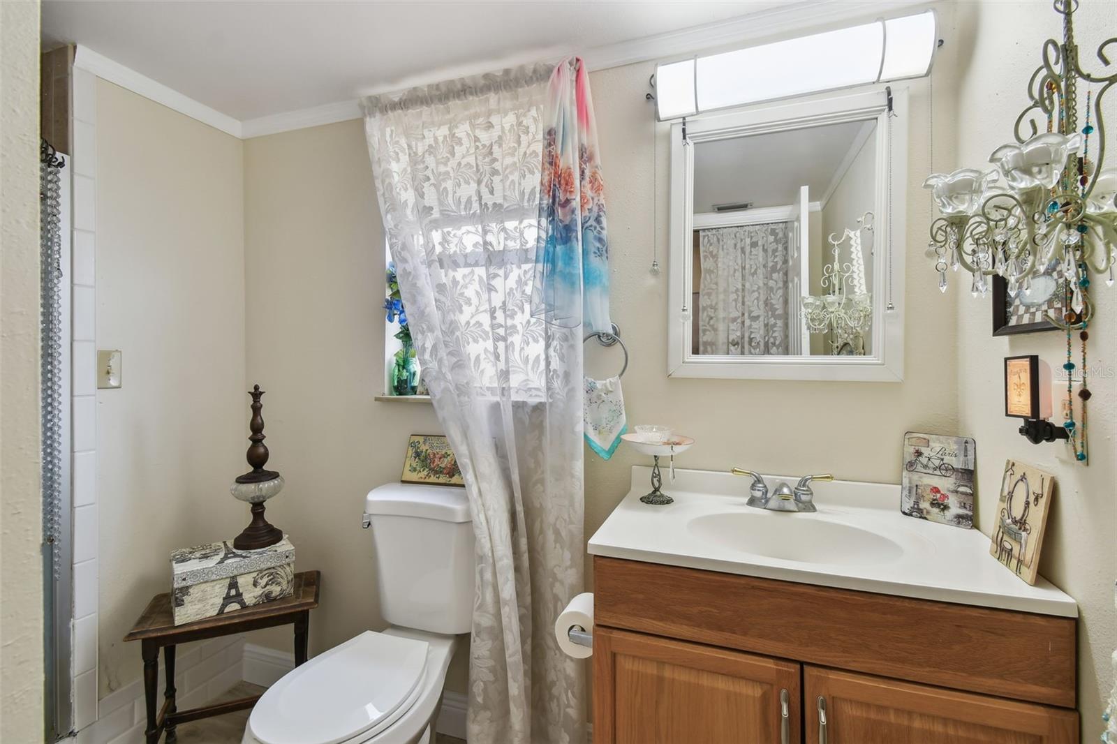 10182 SEMINOLE ISLAND DR, LARGO, FL, 33773