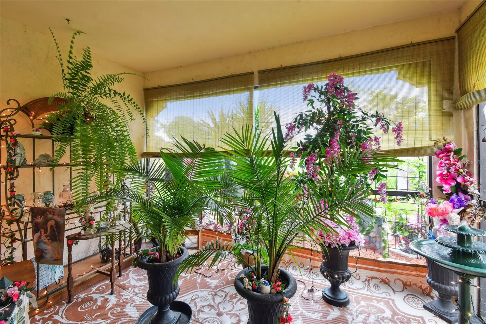 10182 SEMINOLE ISLAND DR, LARGO, FL, 33773