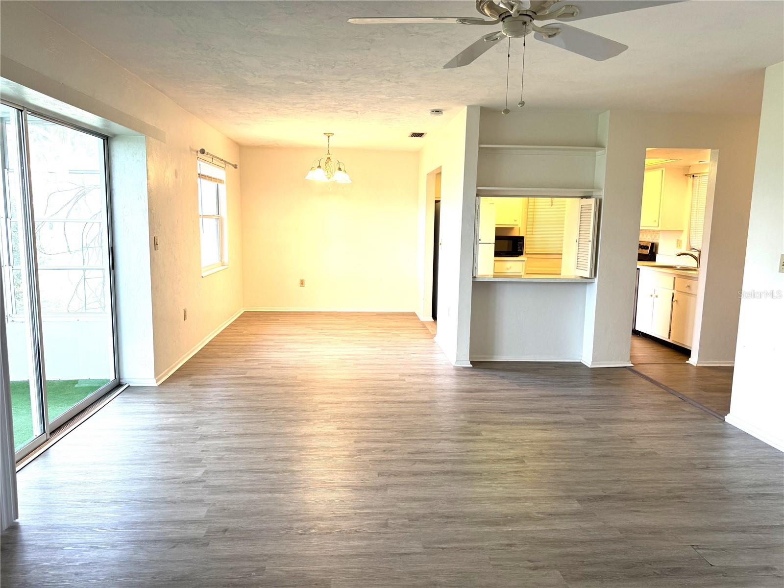 3321 FULLER ST #105, SARASOTA, FL, 34231