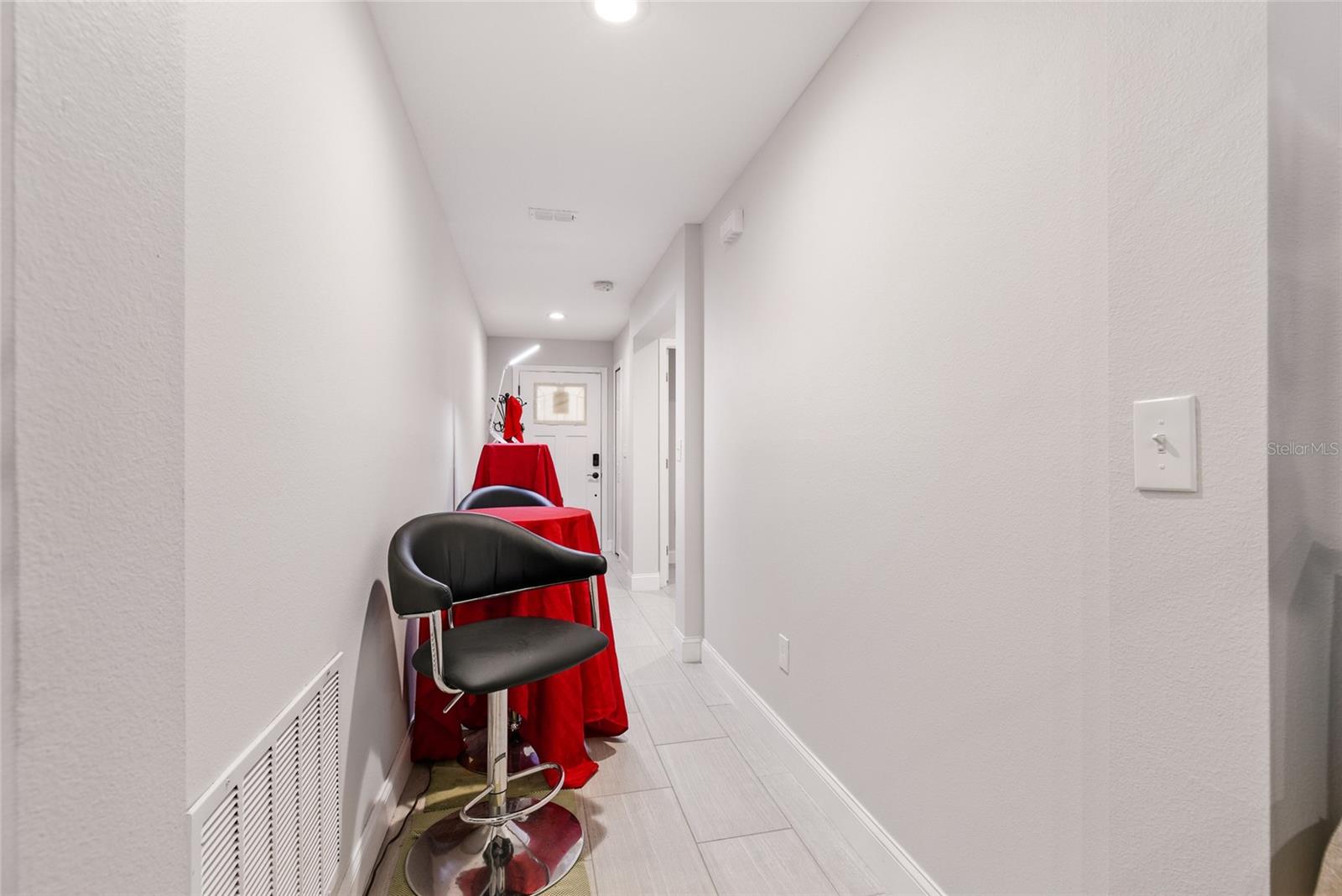 999 TRUMBULL ST, DELTONA, FL, 32725