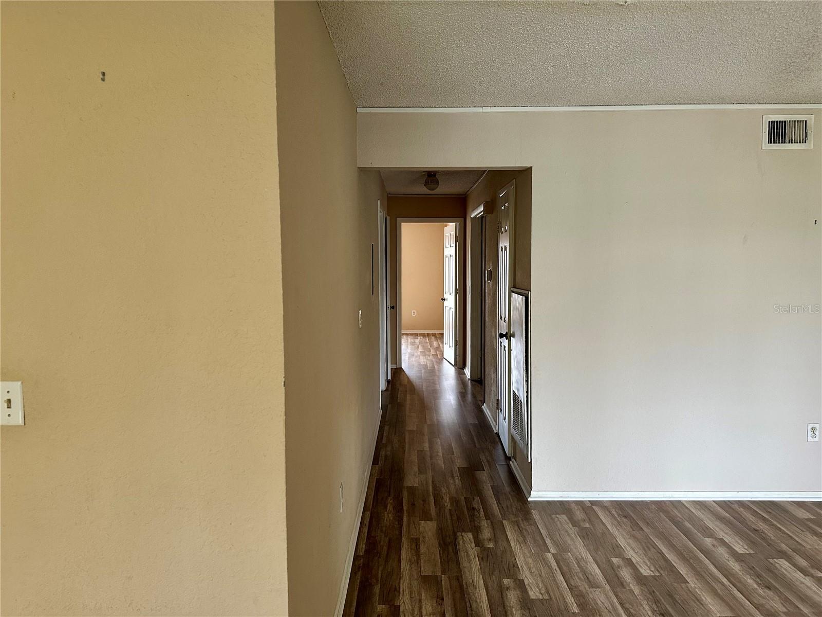 3993 VERSAILLES DR #3993F, ORLANDO, FL, 32808