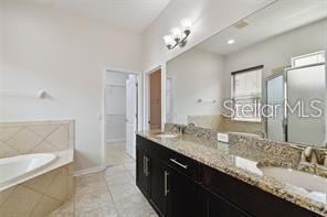 27806 AUTUMN BREEZE CIR, WESLEY CHAPEL, FL, 33544