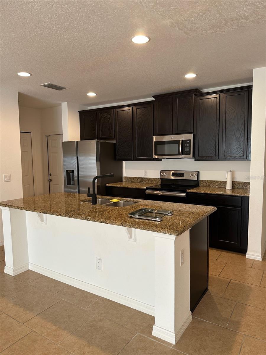 1208 PENSACOLA CT, KISSIMMEE, FL, 34744