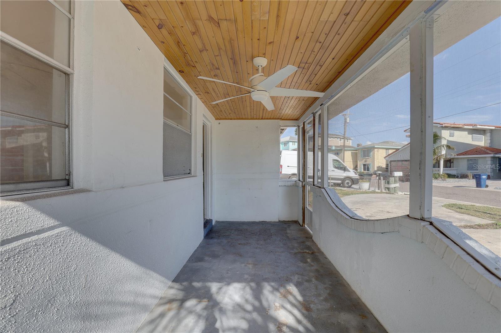 440 S BAYSHORE DR, MADEIRA BEACH, FL, 33708