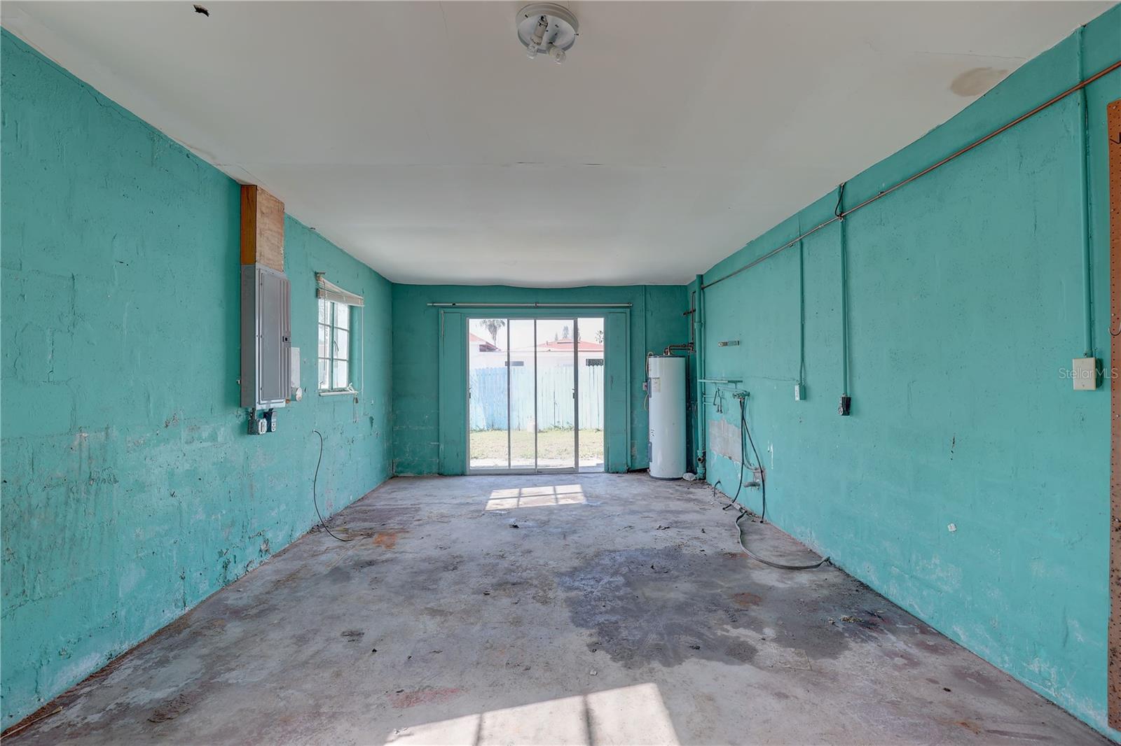 440 S BAYSHORE DR, MADEIRA BEACH, FL, 33708