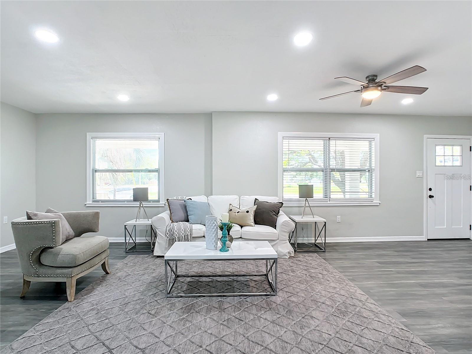 111 TENNESSEE AVE NE, ST PETERSBURG, FL, 33702