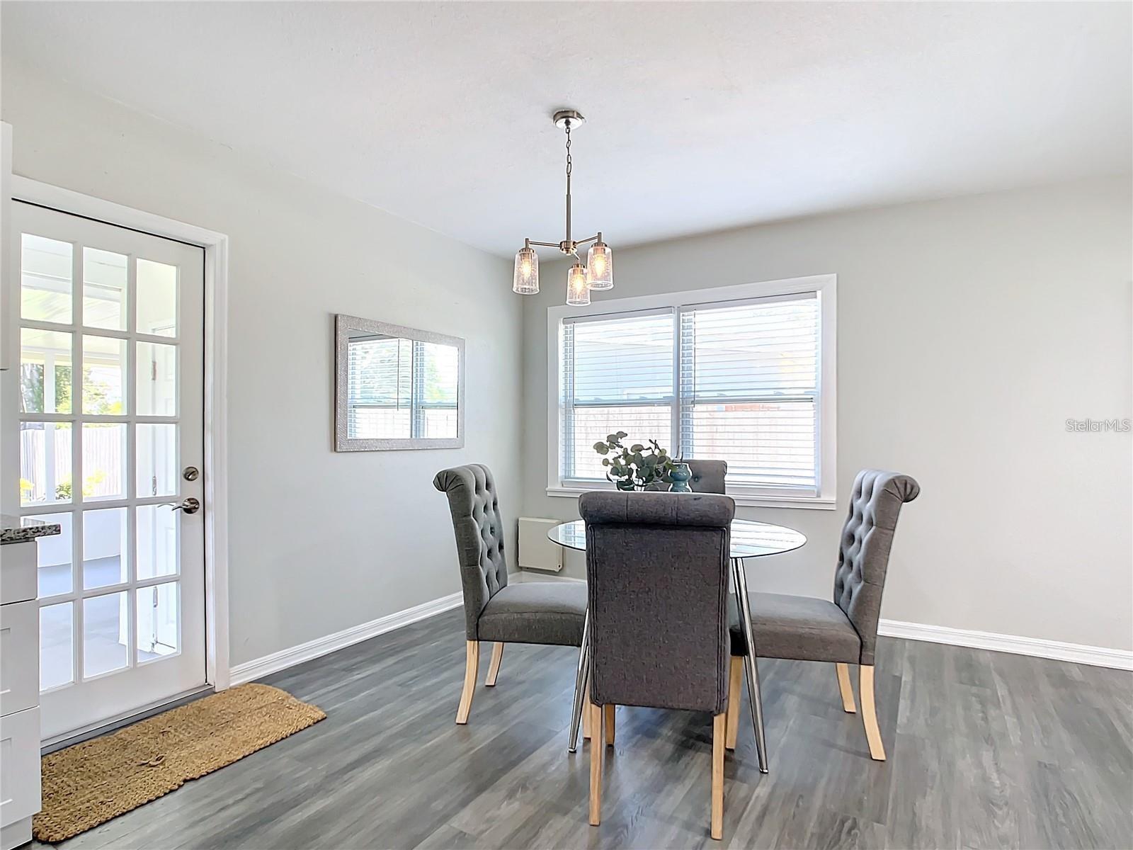 111 TENNESSEE AVE NE, ST PETERSBURG, FL, 33702