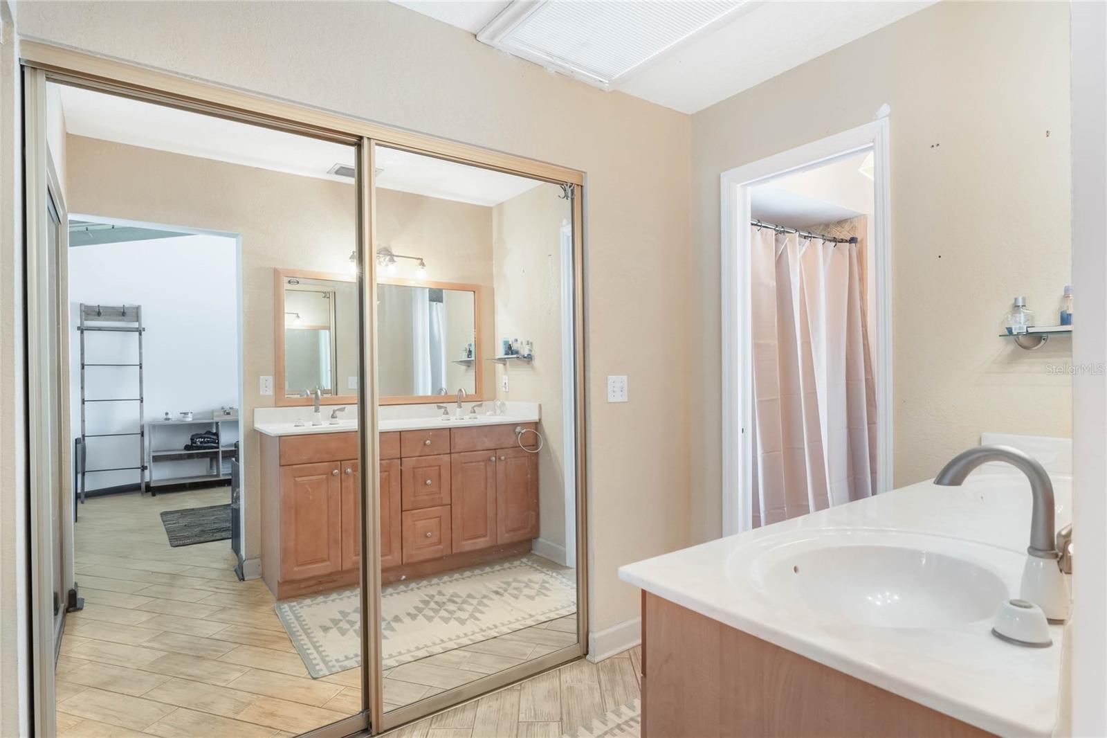 5045 MAUI CIR #12, ORLANDO, FL, 32808