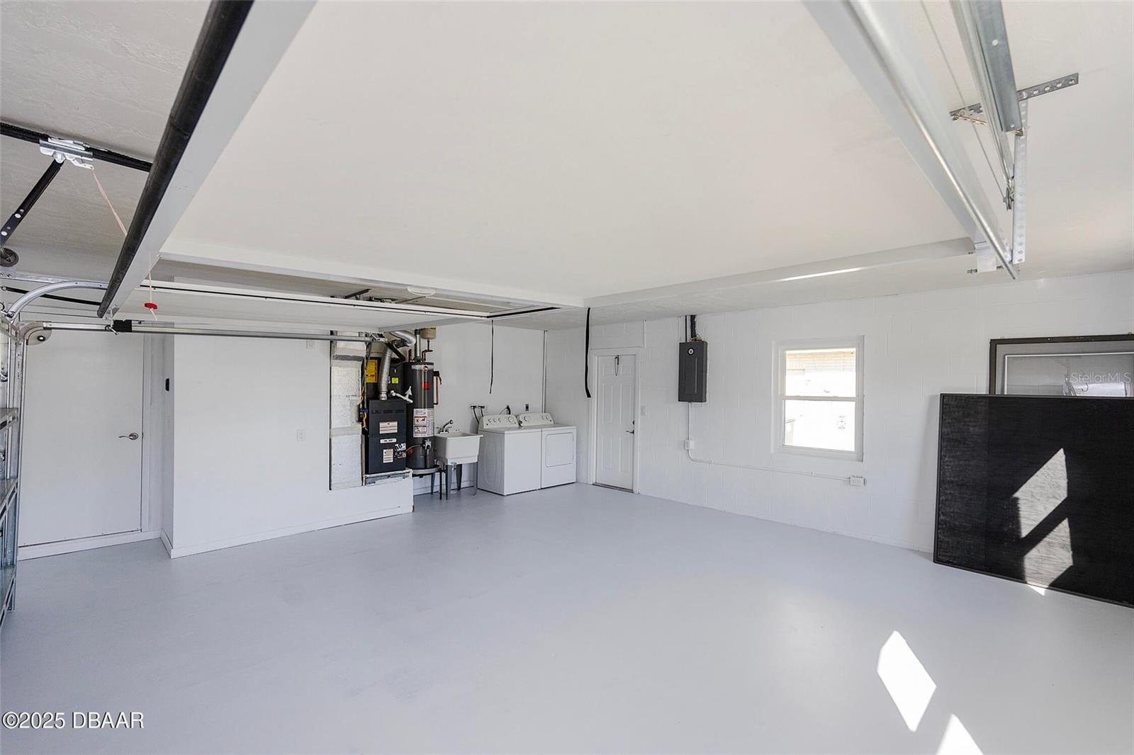 240 WELLINGTON DR, DAYTONA BEACH, FL, 32119