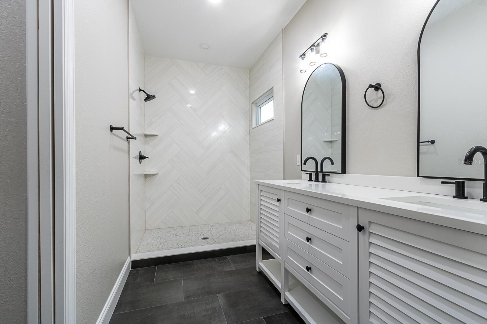 2477 NE 14 ST, GAINESVILLE, FL, 32609