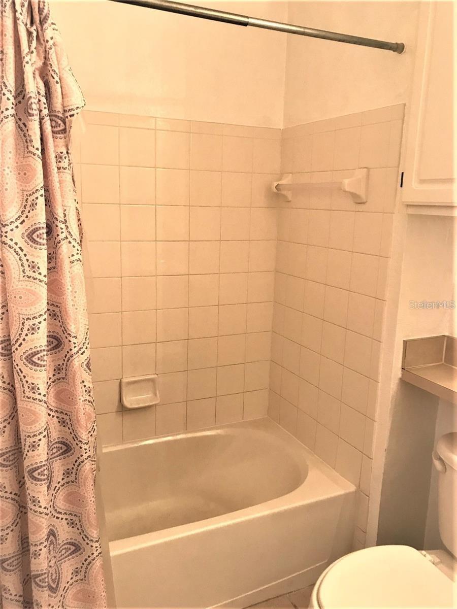 5613 LEGACY CRESCENT PL #302, RIVERVIEW, FL, 33578