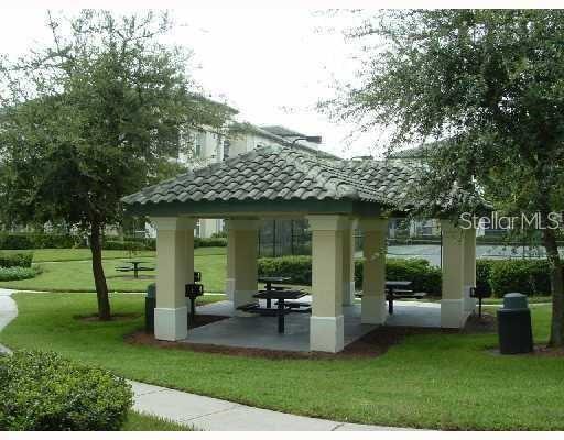 5613 LEGACY CRESCENT PL #302, RIVERVIEW, FL, 33578