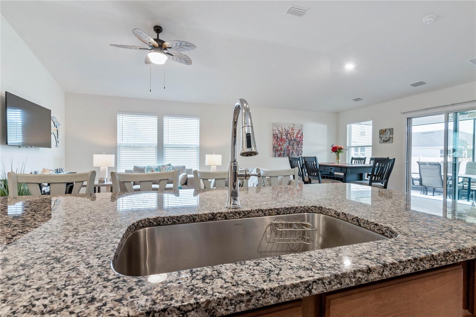 65 WAVERLY LN, PALM COAST, FL, 32164