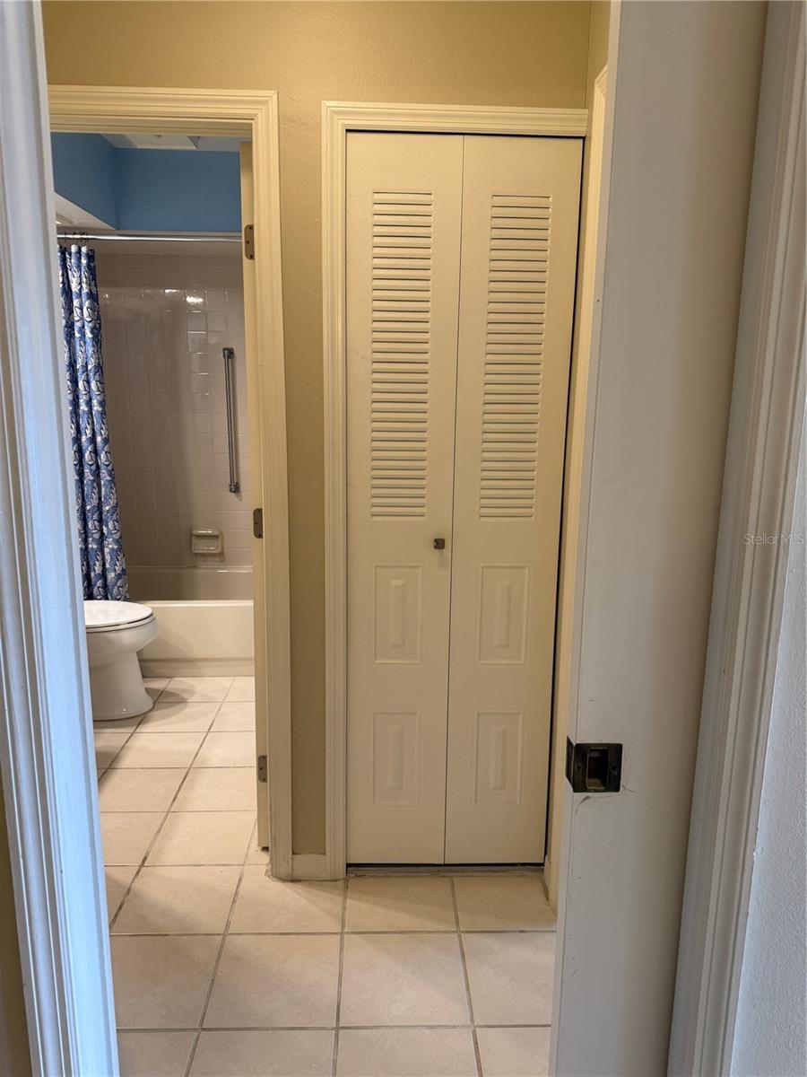 2400 WINDING CREEK BLVD #18B-203, CLEARWATER, FL, 33761