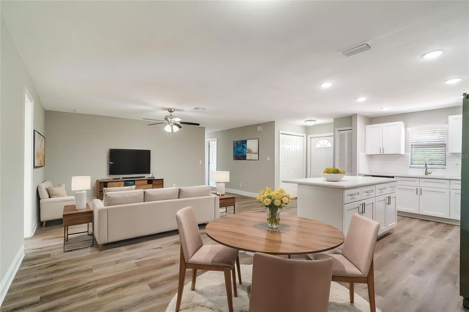 8308 PELICAN RD, ENGLEWOOD, FL, 34224