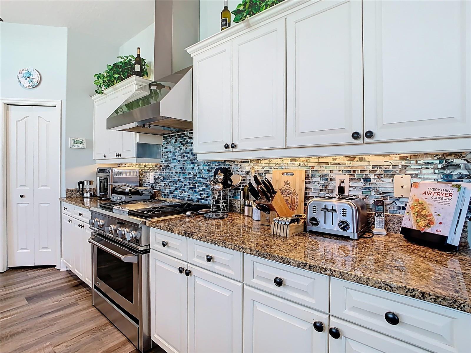 5623 JOBETH DR, NEW PORT RICHEY, FL, 34652