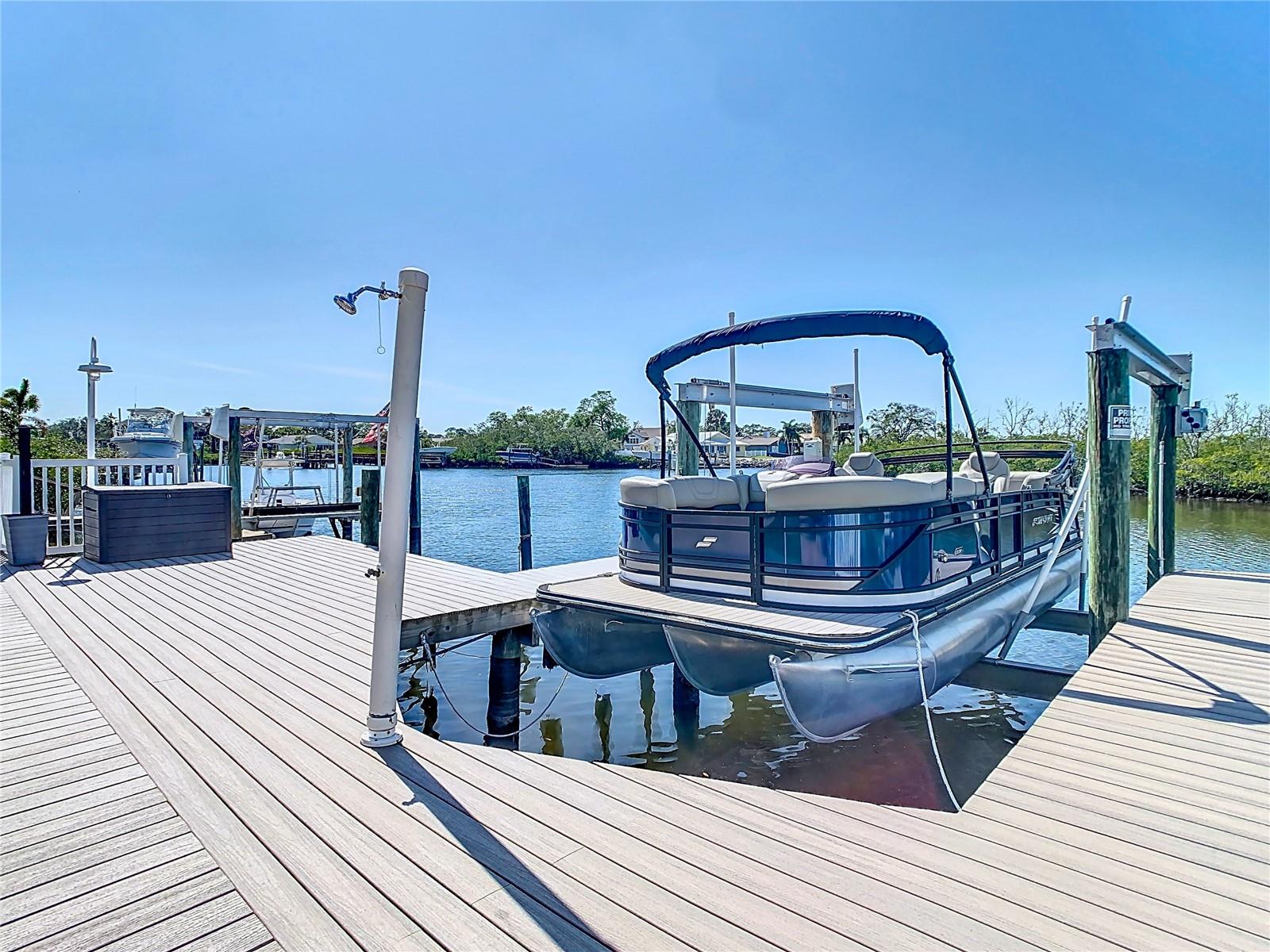 5623 JOBETH DR, NEW PORT RICHEY, FL, 34652