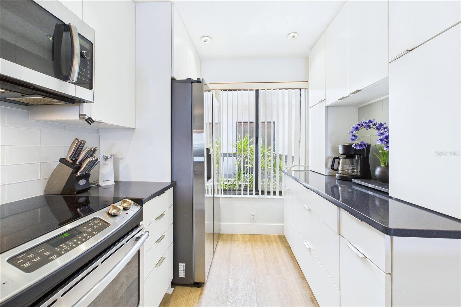 6365 BAHIA DEL MAR BLVD #210, ST PETERSBURG, FL, 33715