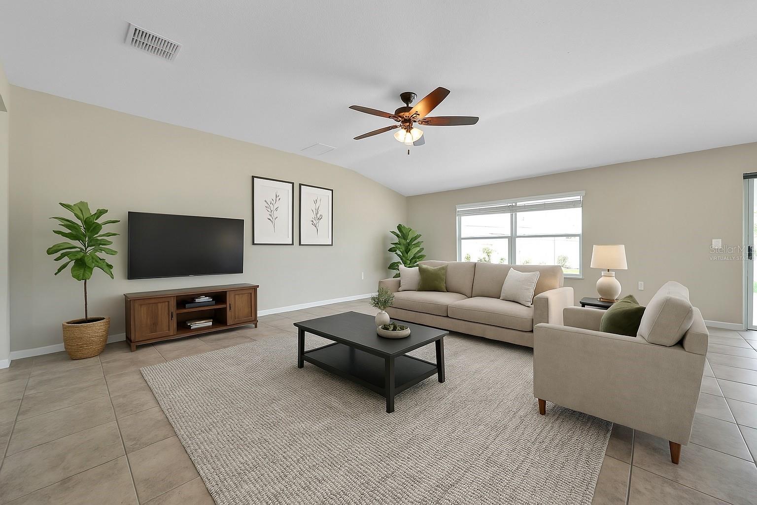 4201 GLOBE THISTLE DR, TAMPA, FL, 33619