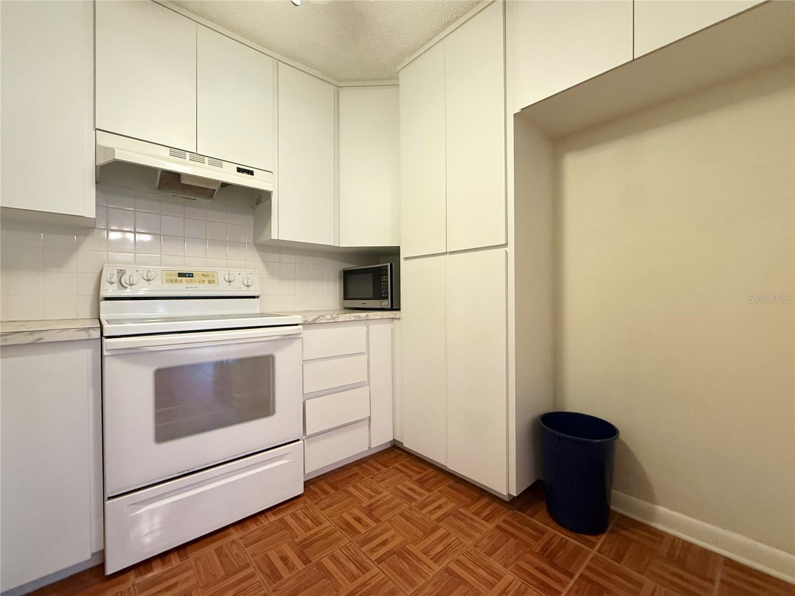 12037 BOYNTON LN, NEW PORT RICHEY, FL, 34654