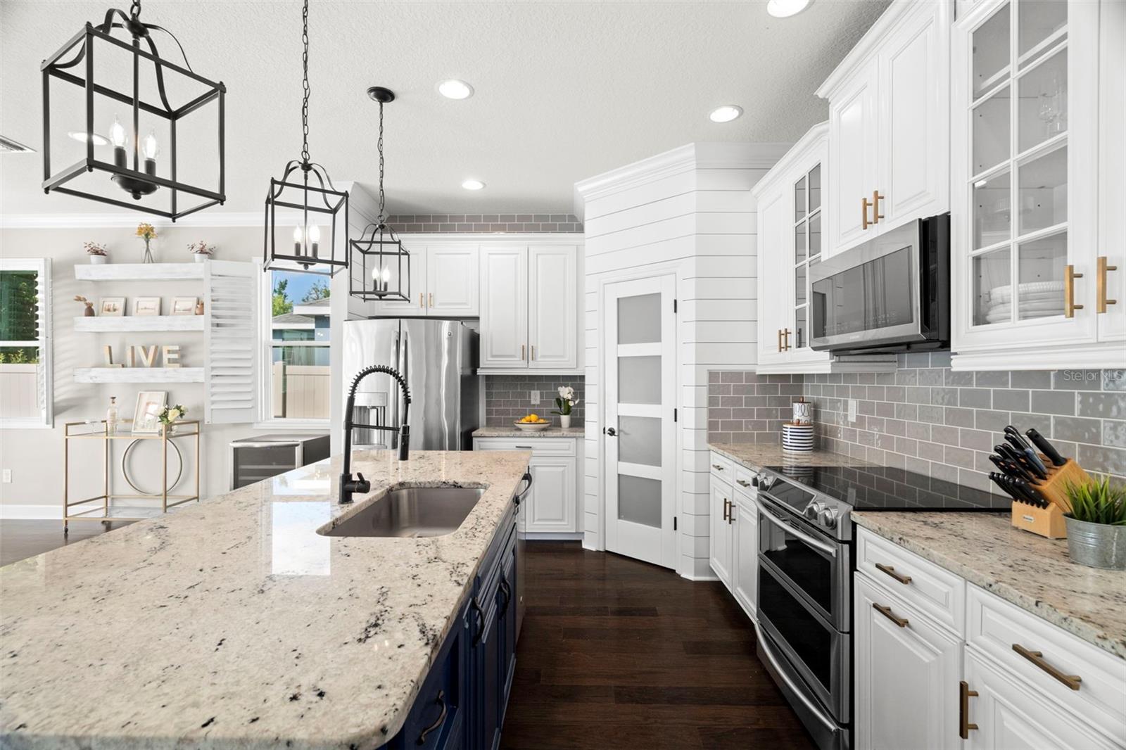 1843 ODIORNE POINT LN, WESLEY CHAPEL, FL, 33543