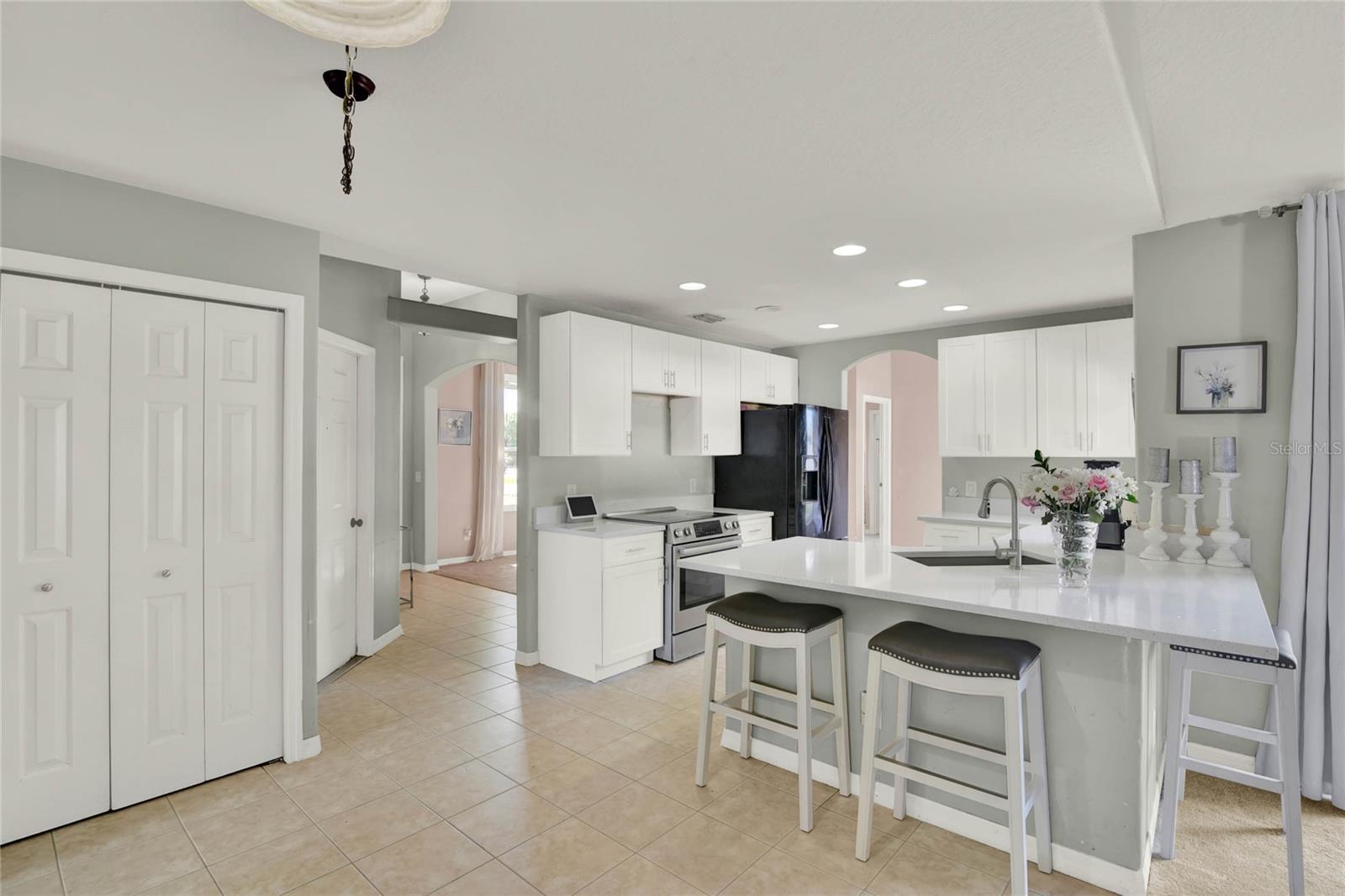 1313 LAKE IDAMERE BLVD, TAVARES, FL, 32778