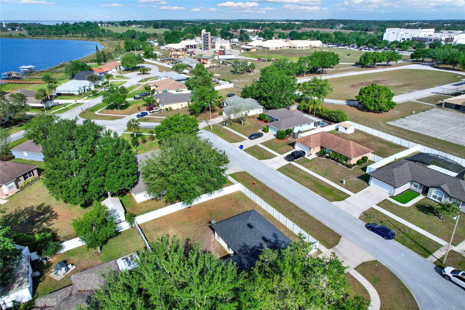 1313 LAKE IDAMERE BLVD, TAVARES, FL, 32778