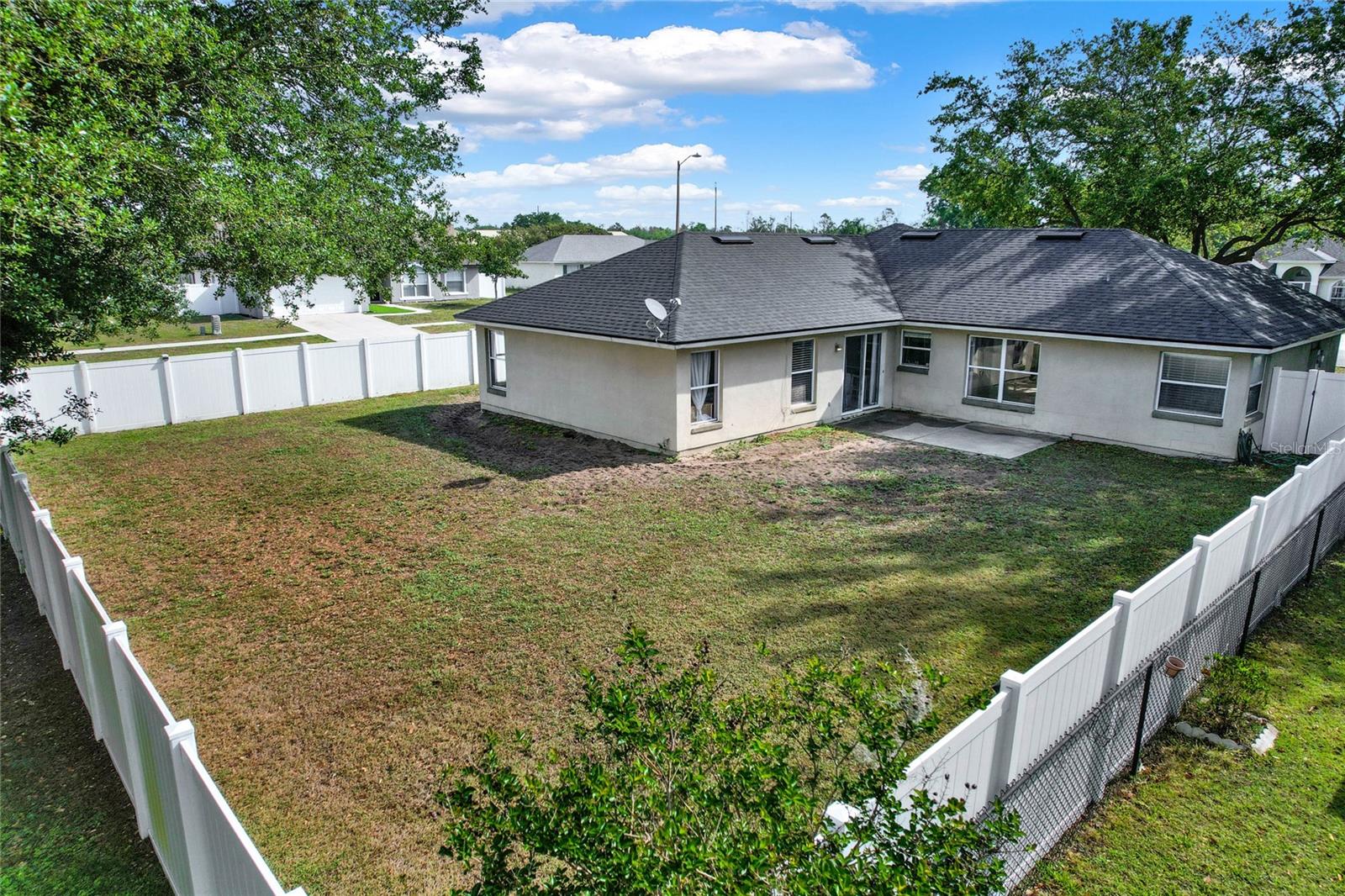 1313 LAKE IDAMERE BLVD, TAVARES, FL, 32778